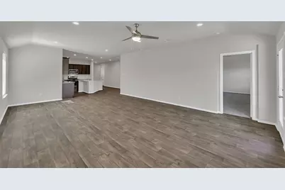 6212 Hendricks Harbor Drive, Conroe, TX 77304 - Photo 13