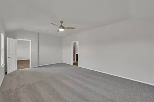 6212 Hendricks Hbr Dr, Conroe, TX 77304 - Photo 17