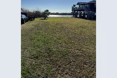 000 Francis Cove, Surfside Beach, TX 77541 - Photo 9
