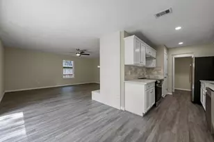 10 Basal Briar Ct, The Woodlands, TX 77381 - Photo 7