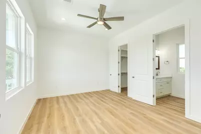 3611 W Jean St, Galveston, TX 77554 - Photo 15