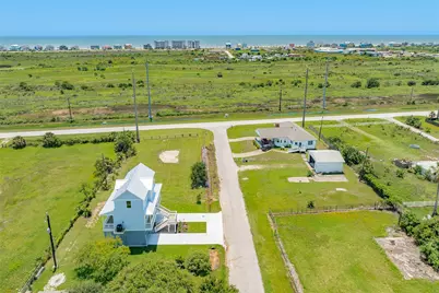 3611 W Jean St, Galveston, TX 77554 - Photo 33