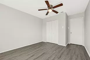 502 N Rock Dr, Houston, TX 77073 - Photo 17