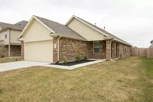 949 River Sage Ct, La Marque, TX 77568 - Photo 1