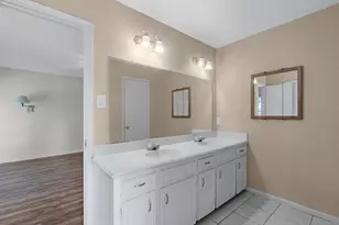 23107 Canyon Lake Dr, Spring, TX 77373 - Photo 17