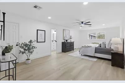 8806 Twisting Vine Lane, Houston, TX 77040 - Photo 11