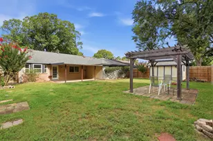 8806 Twisting Vine Ln, Houston, TX 77040 - Photo 21