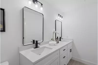 8806 Twisting Vine Lane, Houston, TX 77040 - Photo 13