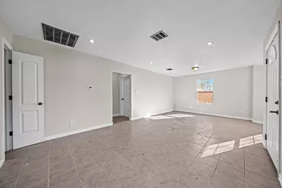 6911 Sherwood Drive, Houston, TX 77021 - Photo 7