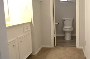 101 Summit Dr, Conroe, TX 77303 - Photo 17