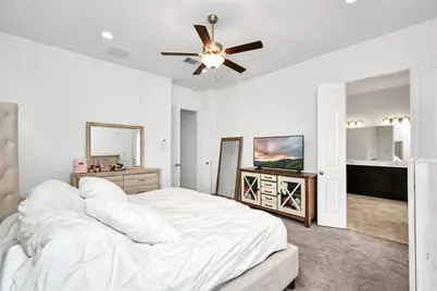 11012 Mikula Drive, Houston, TX 77043 - Photo 21
