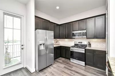 11012 Mikula Drive, Houston, TX 77043 - Photo 33