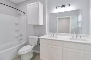 510 Bluebonnet Dr, La Marque, TX 77568 - Photo 13