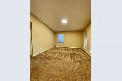 1510 N Avenue Q, Freeport, TX 77541 - Photo 7