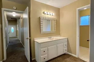 1510 N Avenue Q, Freeport, TX 77541 - Photo 15