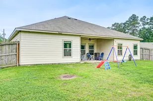 9850 Hunter Spgs Dr, Conroe, TX 77306 - Photo 39