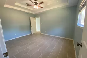 10662 Royal York Dr, Conroe, TX 77303 - Photo 11