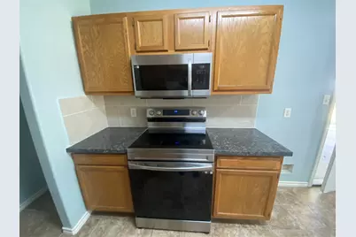 10662 Royal York Drive, Conroe, TX 77303 - Photo 15