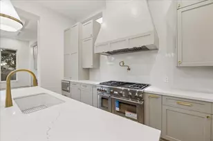 915 Wildwood Ln, Bellaire, TX 77401 - Photo 13