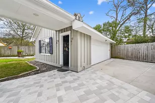 5743 Warm Springs Rd, Houston, TX 77035 - Photo 33