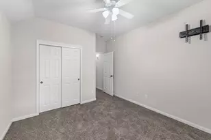2519 Fair Oak St, Pearland, TX 77584 - Photo 19