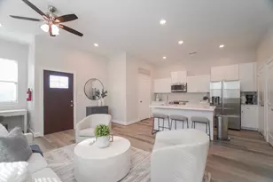 504 Nursery Rd, The Woodlands, TX 77380 - Photo 11