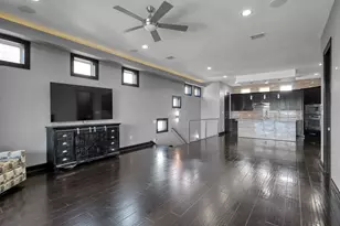 828 Lake View Dr, Montgomery, TX 77356 - Photo 5