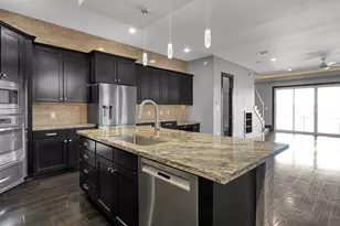 828 Lake View Dr, Montgomery, TX 77356 - Photo 11