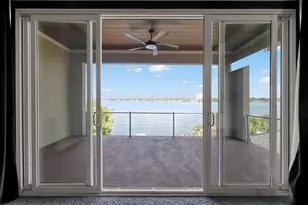 828 Lake View Dr, Montgomery, TX 77356 - Photo 23