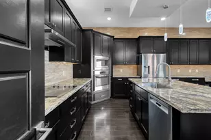 828 Lake View Dr, Montgomery, TX 77356 - Photo 11