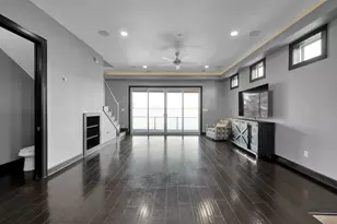 828 Lake View Dr, Montgomery, TX 77356 - Photo 7