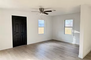 9306 Grady St, Houston, TX 77016 - Photo 7