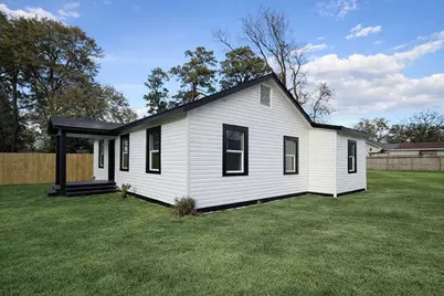 9306 Grady Street, Houston, TX 77016 - Photo 13