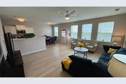 10551 Logger Pine Trail, Houston, TX 77088 - Photo 7