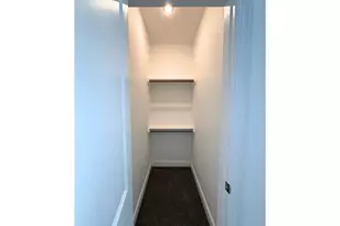 7710 Darnay Dr, Houston, TX 77033 - Photo 29