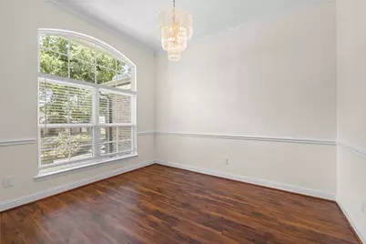 7214 Deep Forest Drive, Houston, TX 77088 - Photo 7