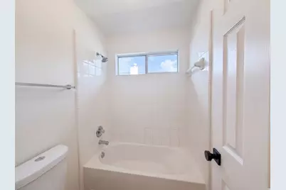 11314 Sailwing Creek Court, Pearland, TX 77584 - Photo 17