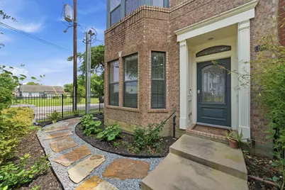 2110 Shearn Street #16, Houston, TX 77007 - Photo 1