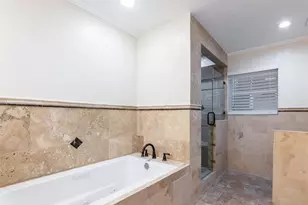 417 White Wing Ln, Houston, TX 77079 - Photo 17