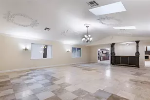 417 White Wing Ln, Houston, TX 77079 - Photo 3