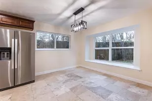 417 White Wing Ln, Houston, TX 77079 - Photo 11