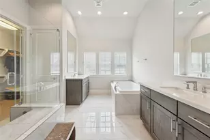 10756 Craighead Dr, Houston, TX 77025 - Photo 1