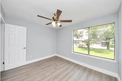 10171 Park Drive, Houston, TX 77086 - Photo 15