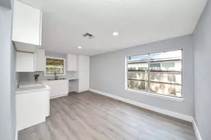 10171 Park Dr, Houston, TX 77086 - Photo 7