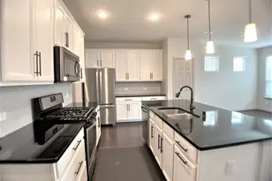 8656 Hollyoaks Creek Ln, Houston, TX 77063 - Photo 7