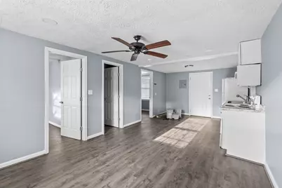 4126 Paladino Street #4030, Bacliff, TX 77518 - Photo 3