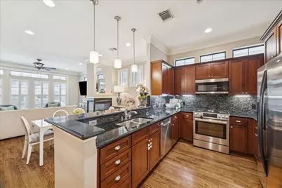 38 Riva Row, The Woodlands, TX 77380 - Photo 9