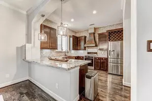 2308 Couch St, Houston, TX 77008 - Photo 17