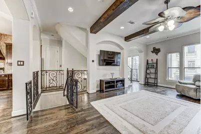 2308 Couch Street, Houston, TX 77008 - Photo 9