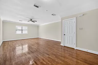 1342 Rutland Street #210, Houston, TX 77008 - Photo 7
